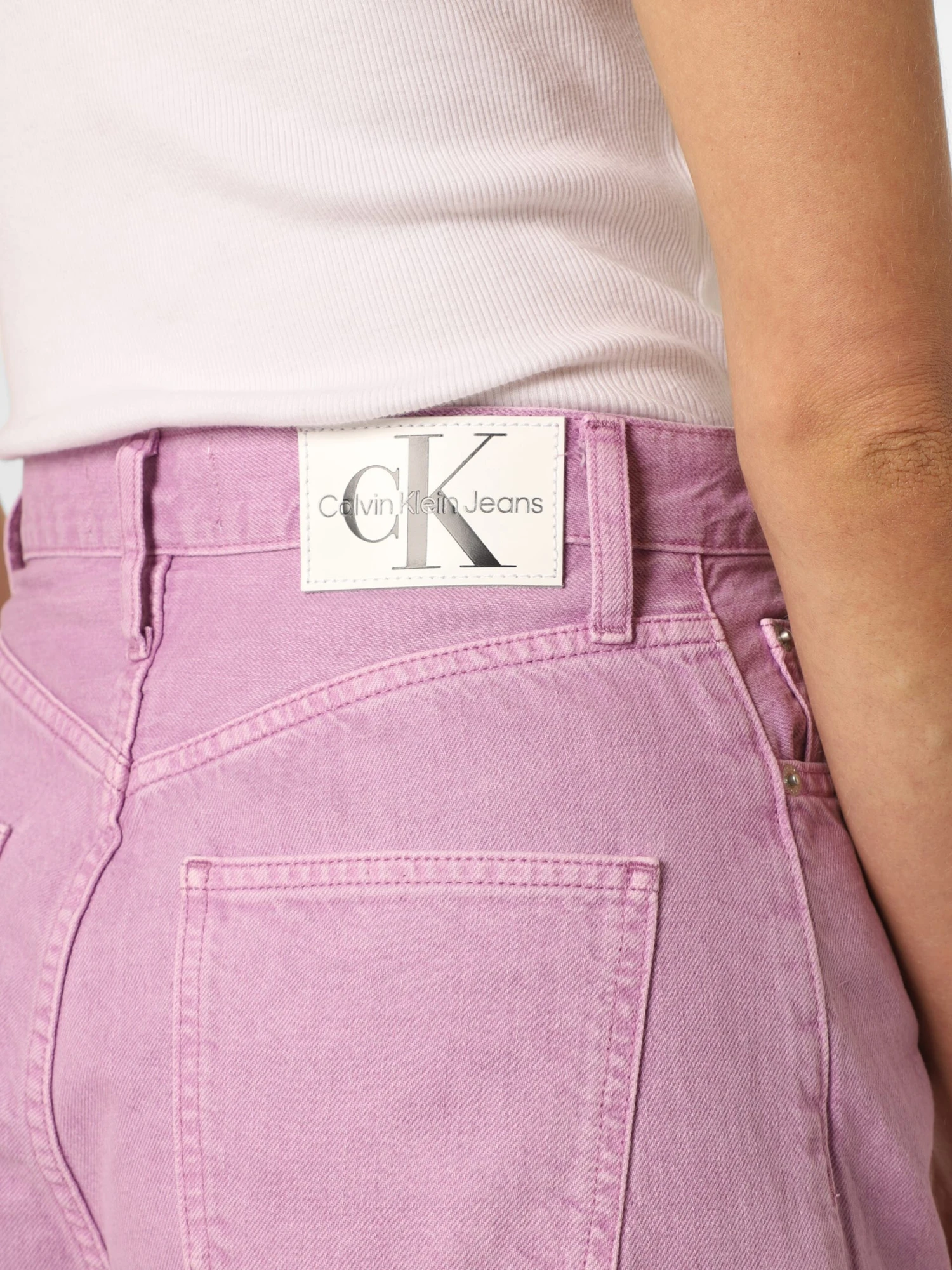 Calvin Klein Jeans Jeans In Flieder 4 Calvin Klein Jeans Jeans In Flieder – Bild 2