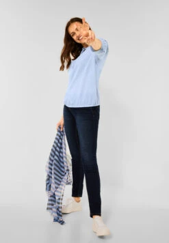 Cecil Raglanbluse In Unifarbe Blouse Blue 10 Cecil Raglanbluse In Unifarbe Blouse Blue -Trendiges Bekleidungsgeschäft cecil raglanbluse in unifarbe blouse blue 3