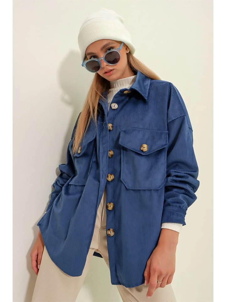 Hemd In Blau 5 Hemd In Blau – Bild 3