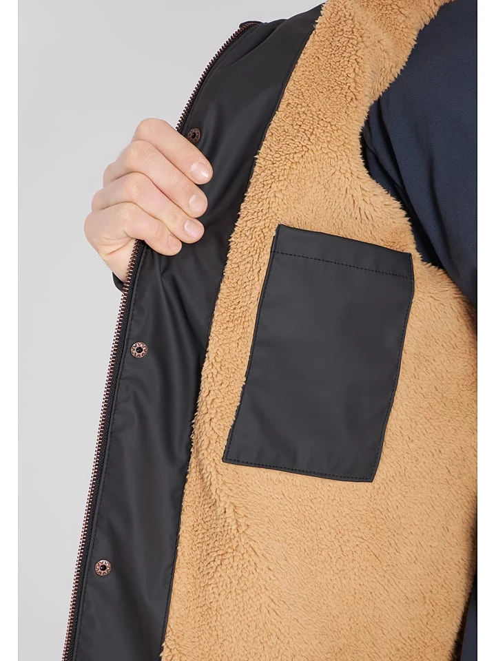 Derbe Regenjacke In Schwarz 7 Derbe Regenjacke In Schwarz – Bild 5