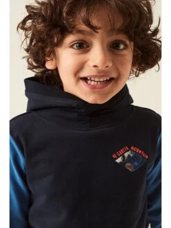 Garcia Hoodie In Blau/ Creme 11 Garcia Hoodie In Blau/ Creme -Trendiges Bekleidungsgeschäft garcia hoodie in blau creme 2