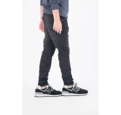 Garcia Jeans Lazlo Regular Fit In Off Black 13 Garcia Jeans Lazlo Regular Fit In Off Black -Trendiges Bekleidungsgeschäft garcia jeans lazlo regular fit in off black 5