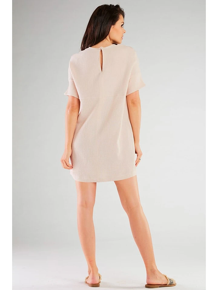 Kleid In Beige 4 Kleid In Beige – Bild 2