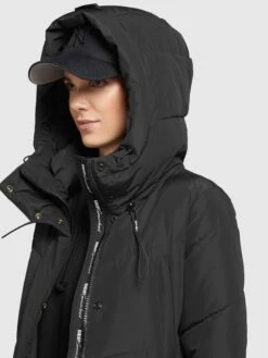 Khujo Mantel ELVITA In Schwarz -Trendiges Bekleidungsgeschäft khujo mantel elvita in schwarz 6