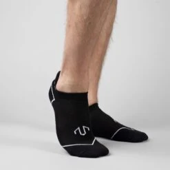 Sportsocken PREMIUM Socks Ankle (2 Paar) In Schwarz -Trendiges Bekleidungsgeschäft morotai sportsocken premium socks ankle 2 paar in schwarz 12