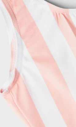 NAME IT Kinder Badeanzug NMFFELINA 7 NAME IT Kinder Badeanzug NMFFELINA -Trendiges Bekleidungsgeschäft name it kinder badeanzug nmffelina 2