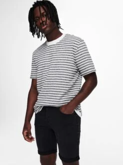 Only & Sons Jeans-Shorts In Schwarz 10 Only & Sons Jeans-Shorts In Schwarz -Trendiges Bekleidungsgeschäft only and sons jeans shorts in schwarz 2