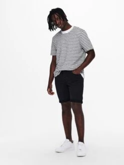 Only & Sons Jeans-Shorts In Schwarz 11 Only & Sons Jeans-Shorts In Schwarz -Trendiges Bekleidungsgeschäft only and sons jeans shorts in schwarz 3