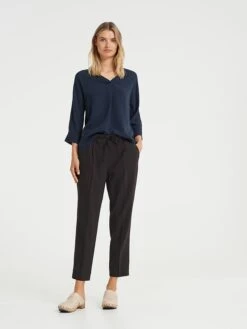 OPUS Hose "Melosa" In Schwarz 11 OPUS Hose "Melosa" In Schwarz -Trendiges Bekleidungsgeschäft opus hose melosa in schwarz 4