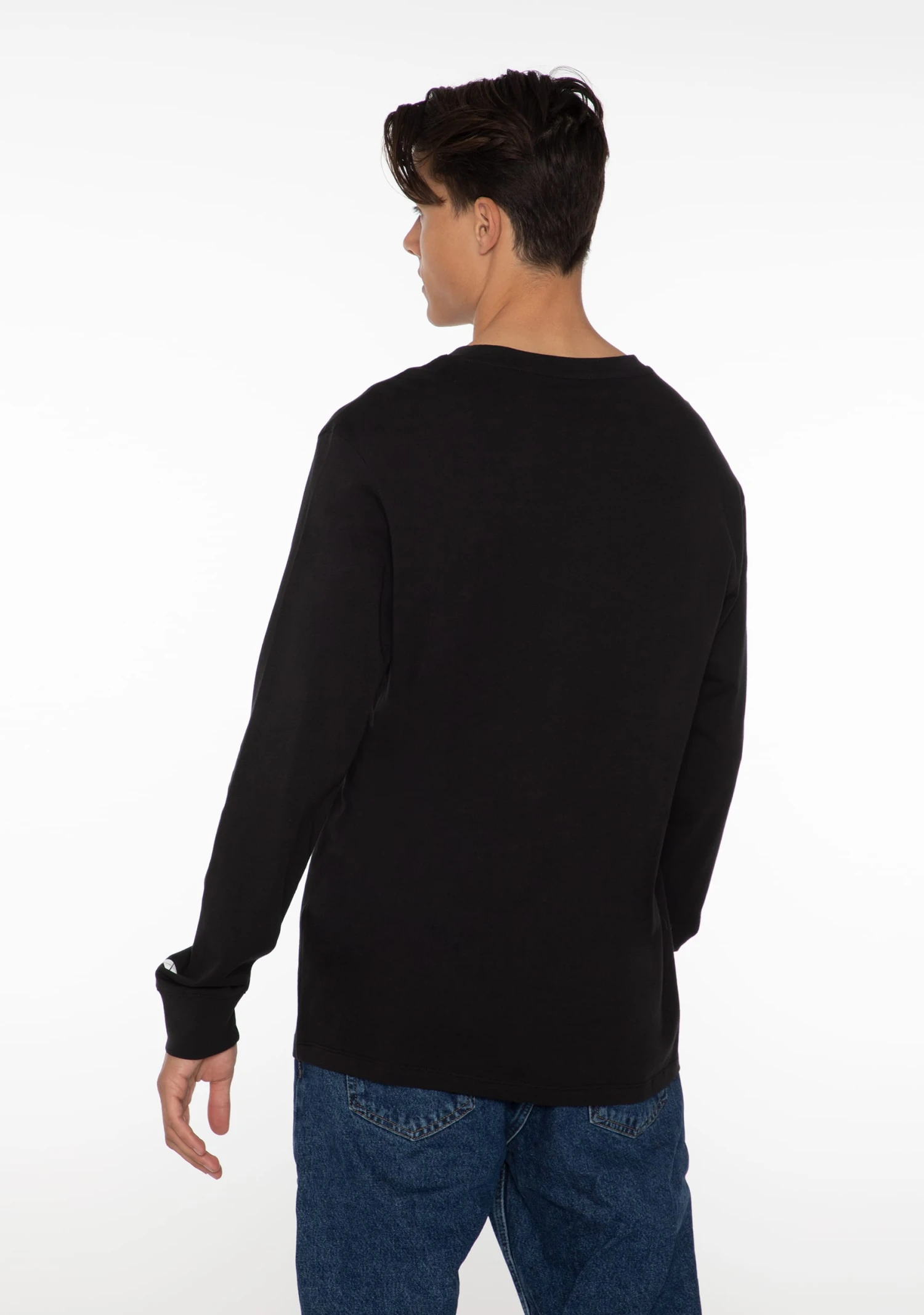 Protest " SHELBY In True Black 5 Protest " SHELBY In True Black – Bild 3