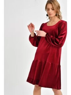 Kleid In Rot
