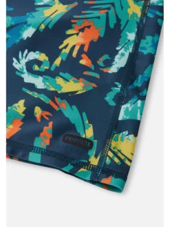 Reima Badeshirt "Uiva" In Blau/ Bunt 9 Reima Badeshirt "Uiva" In Blau/ Bunt -Trendiges Bekleidungsgeschäft reima badeshirt uiva in blau bunt 3