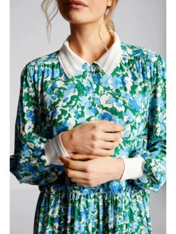 Rich&royal Kleid In Hellblau/ Grün -Trendiges Bekleidungsgeschäft rich and royal kleid in hellblau grun 3