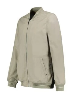 Blouson In Hellgrün -Trendiges Bekleidungsgeschäft sky rebel blouson in hellgrun 1