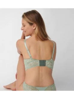 Triumph Bügelloser BH "Amourette Charm" In Grün 9 Triumph Bügelloser BH "Amourette Charm" In Grün -Trendiges Bekleidungsgeschäft triumph bugelloser bh amourette charm in grun 2